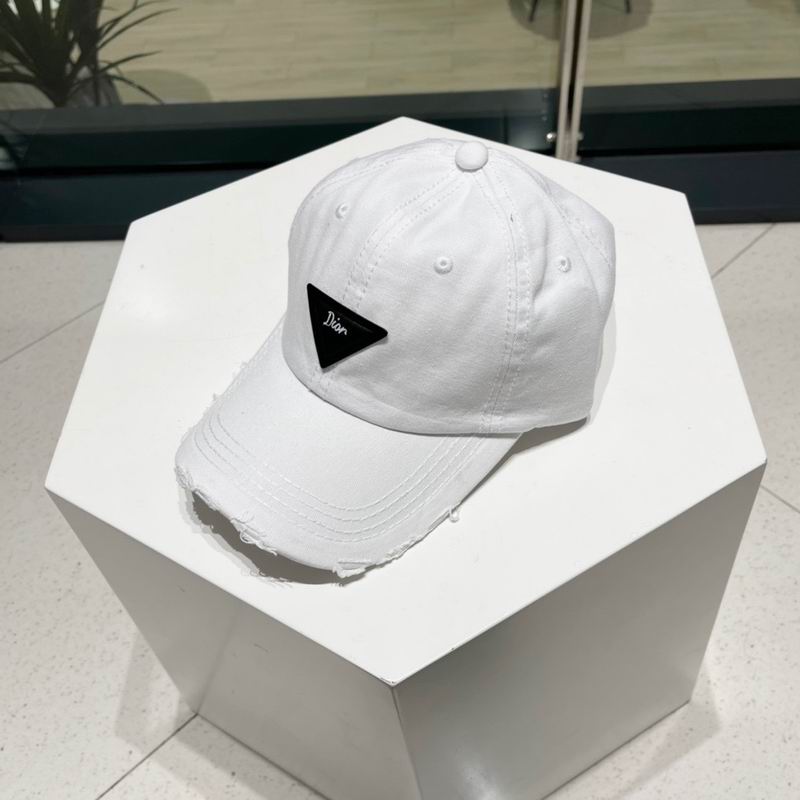 Prada cap (20)